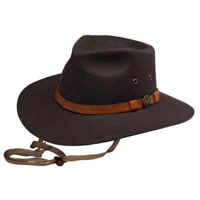 Kodiak Oilskin Hat - Lace Chin Strap